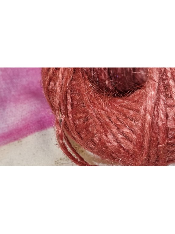 Джутовый шпагат ЭБИС красный 1120 Текс 100 м 303