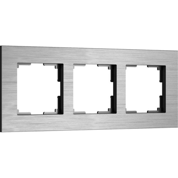 Рамка WERKEL на 3 поста AluMax (алюминий) a066326 Рамка WERKEL на 3 поста AluMax (алюминий) a066326