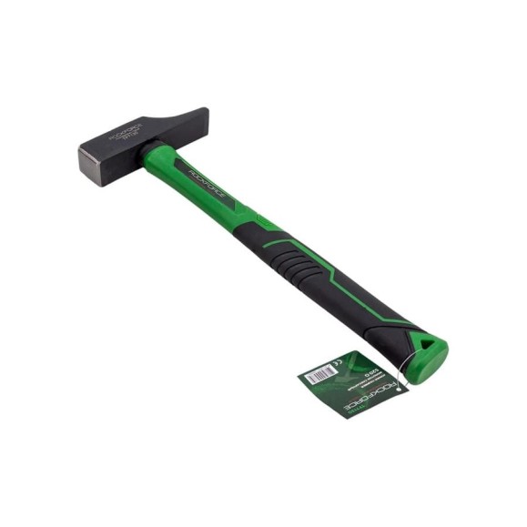 Молоток слесарный Rockforce 520г RF-TF7130(58384) Молоток слесарный Rockforce 520г RF-TF7130(58384)