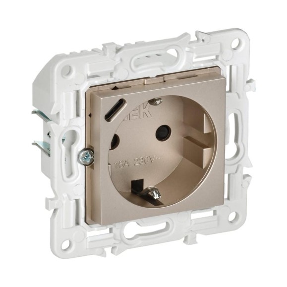 Розетка IEK SKANDY с з/к/ш 16А с USB C 18Вт SK-R17Sh шампань SK-R14-16-U14-018-K37 Розетка IEK SKANDY с з/к/ш 16А с USB C 18Вт SK-R17Sh шампань SK-R14-16-U14-018-K37