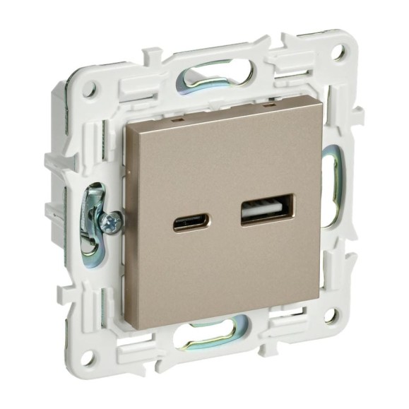 Розетка USB A+C IEK SKANDY 3,1А SK-R14Sh шампань SK-U22-D31-K37 Розетка USB A+C IEK SKANDY 3,1А SK-R14Sh шампань SK-U22-D31-K37