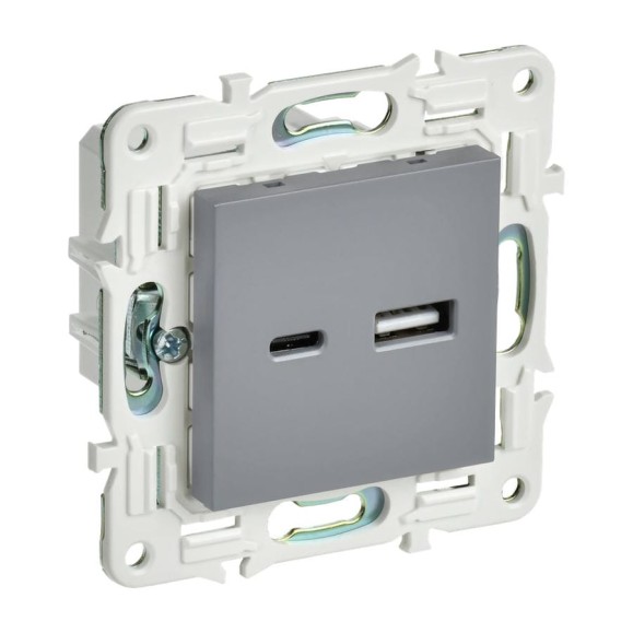 Розетка USB A+C IEK SKANDY 3,1А SK-R14Gr серый SK-U22-D31-K03 Розетка USB A+C IEK SKANDY 3,1А SK-R14Gr серый SK-U22-D31-K03