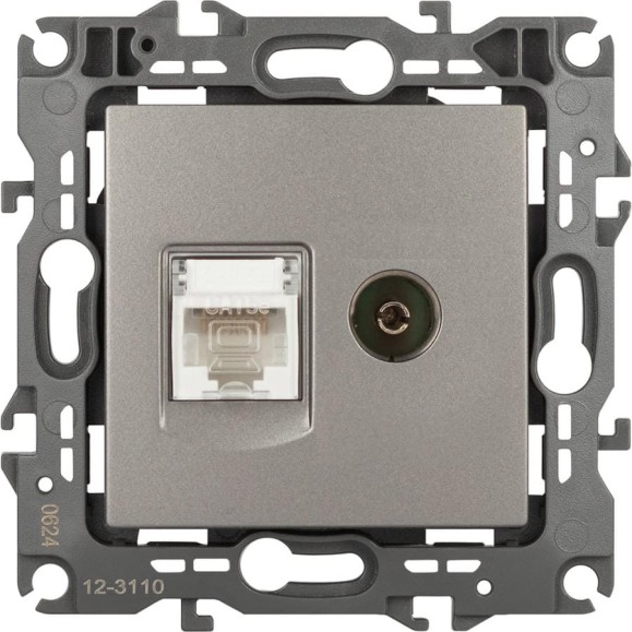 Розетка ЭРА Серия 12 12-3110-16 комбинированная RJ45 TV, титан Б0065646 Розетка ЭРА Серия 12 12-3110-16 комбинированная RJ45 TV, титан Б0065646