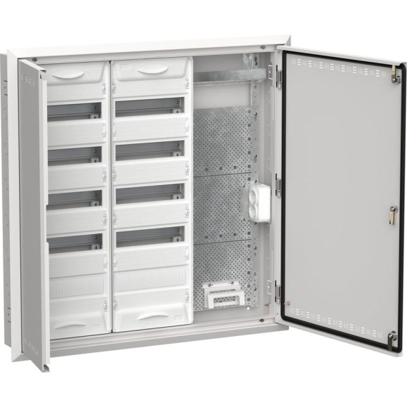 Корпус комбинированный IEK TITAN 5 ЩРв-120 (3x60) белый TI5-51-V-3X060-30 Корпус комбинированный IEK TITAN 5 ЩРв-120 (3x60) белый TI5-51-V-3X060-30