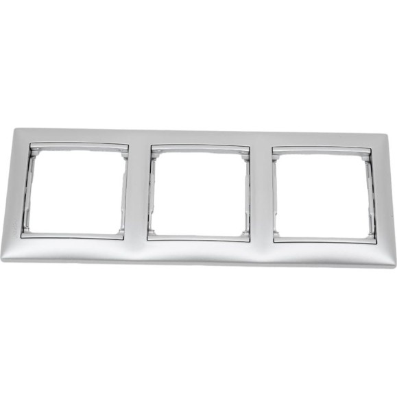 Рамка Legrand 3 поста Valena алюминий 694332 Рамка Legrand 3 поста Valena алюминий 694332