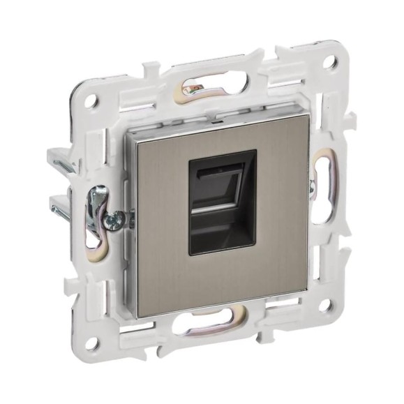 Розетка IEK SKANDY комп. RJ45 кат.5E SK-K01N никель SK-K10-1-K50 Розетка IEK SKANDY комп. RJ45 кат.5E SK-K01N никель SK-K10-1-K50