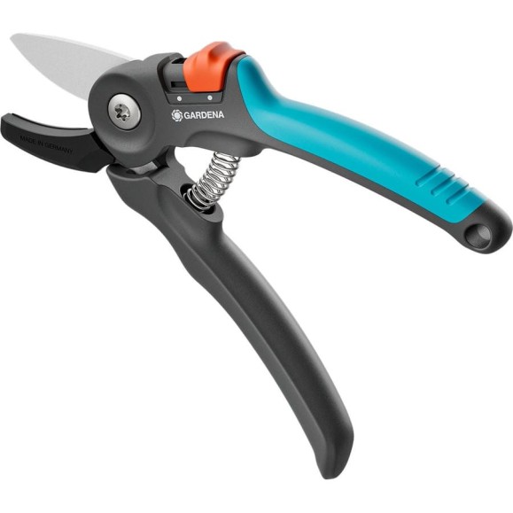 Секатор Gardena PremiumCut DryWood 12240-20.000.00