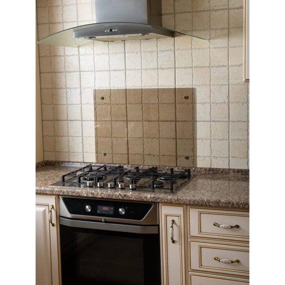Защитный экран Normand 600х600х4 мм, бронзовый, из закаленного стекла, на кухонный фартук, для плиты от брызг, 342-684 Защитный экран Normand 600х600х4 мм, бронзовый, из закаленного стекла, на кухонный фартук, для плиты от брызг, 342-684