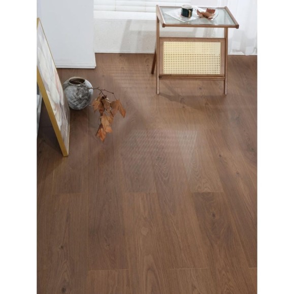 Ламинат Lamiwood SELECT 8, Дуб Мореный (1215х195х8мм) 1,9 м2 819 Ламинат Lamiwood SELECT 8, Дуб Мореный (1215х195х8мм) 1,9 м2 819
