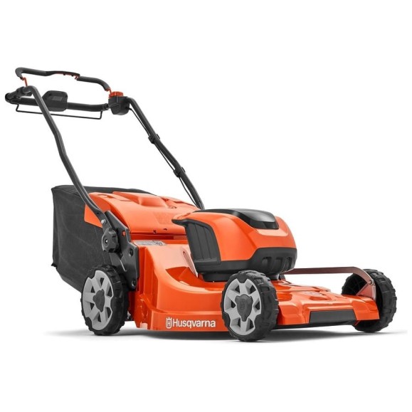Аккумуляторная самоходная газонокосилка Husqvarna LC353iV 9679798-01 Аккумуляторная самоходная газонокосилка Husqvarna LC353iV 9679798-01