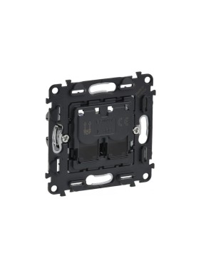 Информационная розетка Legrand Valena IN'MATIC двойная RJ45 Кат.5е UTP 753041 Информационная розетка Legrand Valena IN'MATIC двойная RJ45 Кат.5е UTP 753041