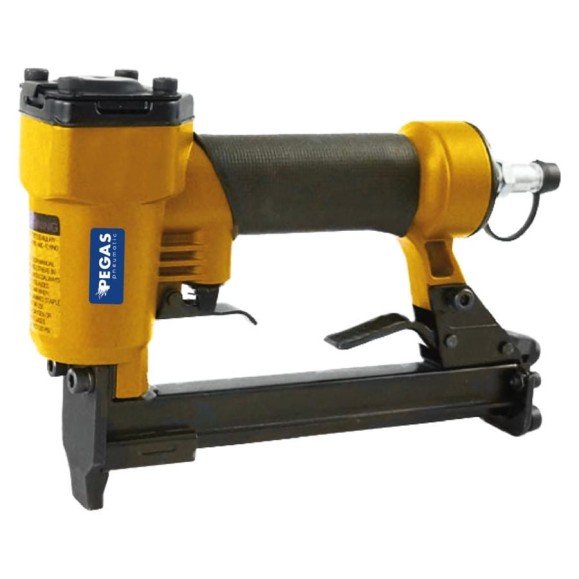 Скобозабивной пневмопистолет Pegas pneumatic FS8016-A 1005 Скобозабивной пневмопистолет Pegas pneumatic FS8016-A 1005
