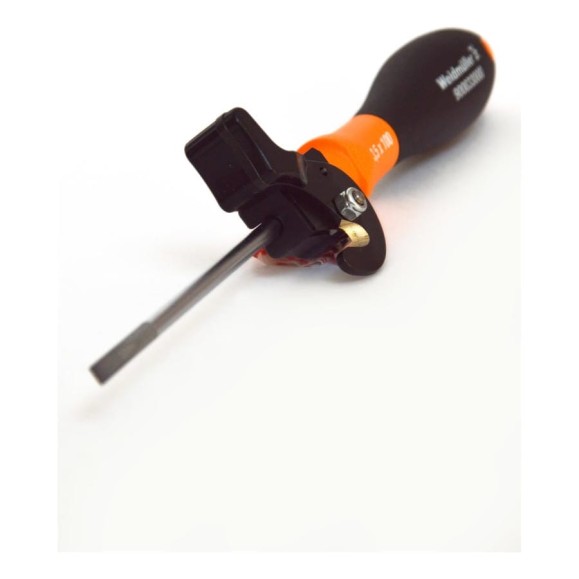 Отвертка + кусачки Weidmuller SWIFTY SET SL 3.5х100 мм 9006060000 Отвертка + кусачки Weidmuller SWIFTY SET SL 3.5х100 мм 9006060000
