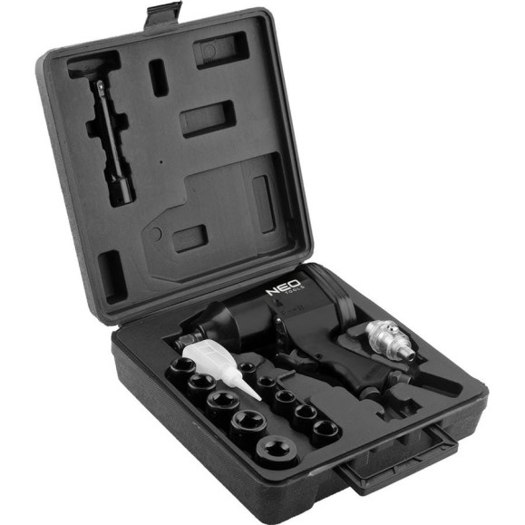 Пневматический ударный гайковерт NEO Tools 1/2", 320 Нм, с головками 14-502 Пневматический ударный гайковерт NEO Tools 1/2", 320 Нм, с головками 14-502