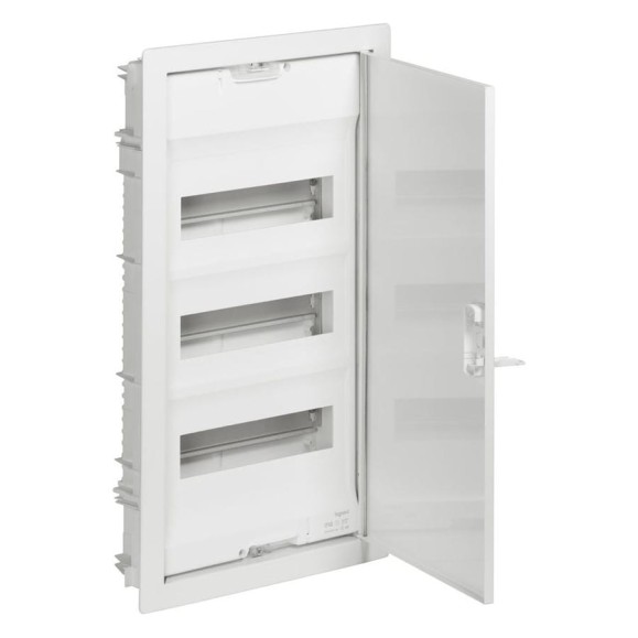 Встраиваемый щит Legrand Nedbox с металлической дверью RAL 9010 4 рейки 48+8 модулей 001434 Встраиваемый щит Legrand Nedbox с металлической дверью RAL 9010 4 рейки 48+8 модулей 001434