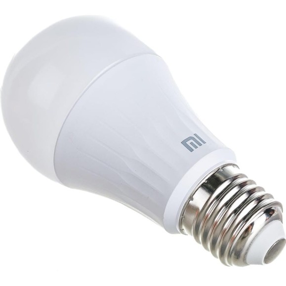 Умная лампочка XIAOMI Mi Smart LED Bulb Warm White GPX4026GL Умная лампочка XIAOMI Mi Smart LED Bulb Warm White GPX4026GL